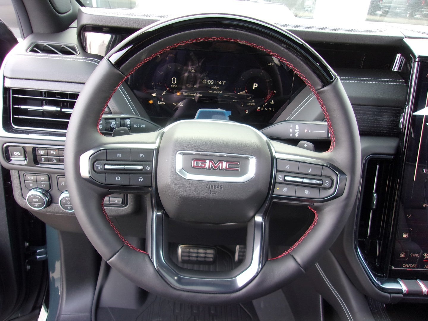 2025 GMC Yukon AT4 Ultimate