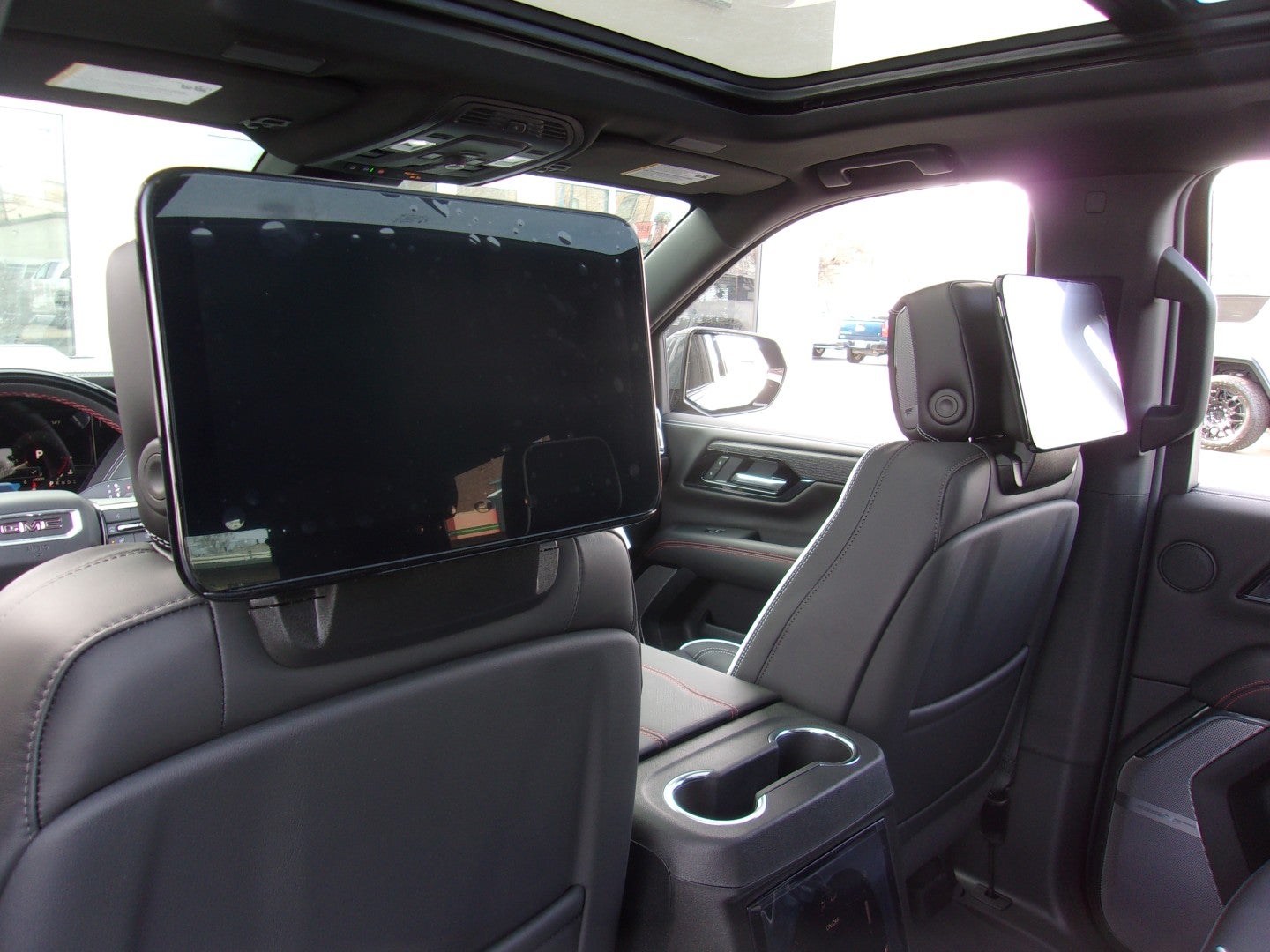 2025 GMC Yukon AT4 Ultimate