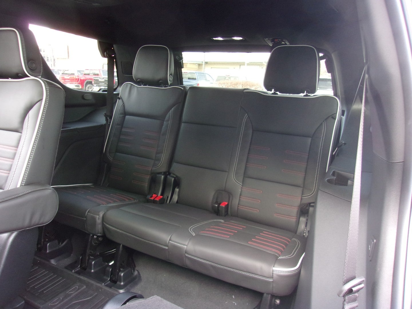 2025 GMC Yukon AT4 Ultimate