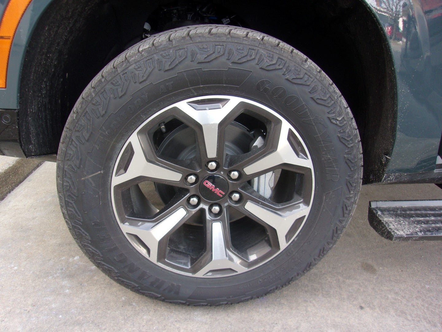 2025 GMC Yukon AT4 Ultimate