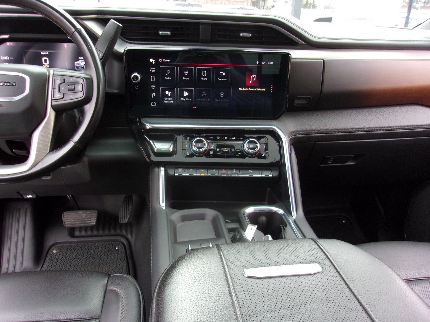 2024 GMC Sierra 2500 HD Denali