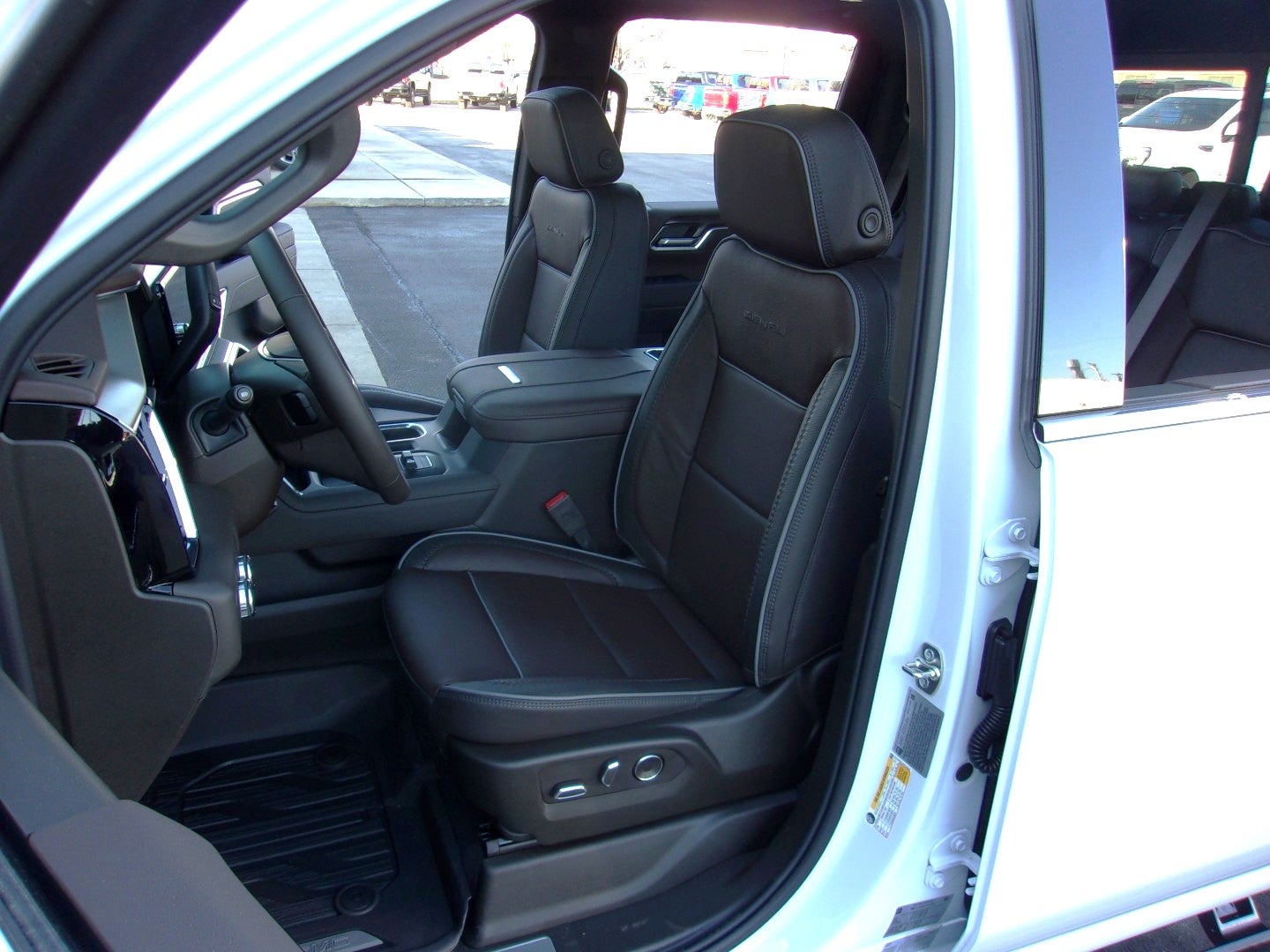 2026 GMC Sierra 3500 HD Denali DRW