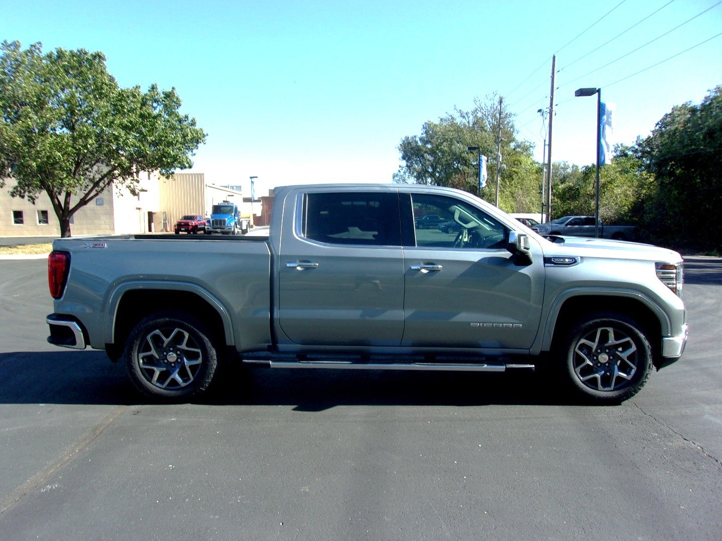 2026 GMC Sierra 1500 SLT