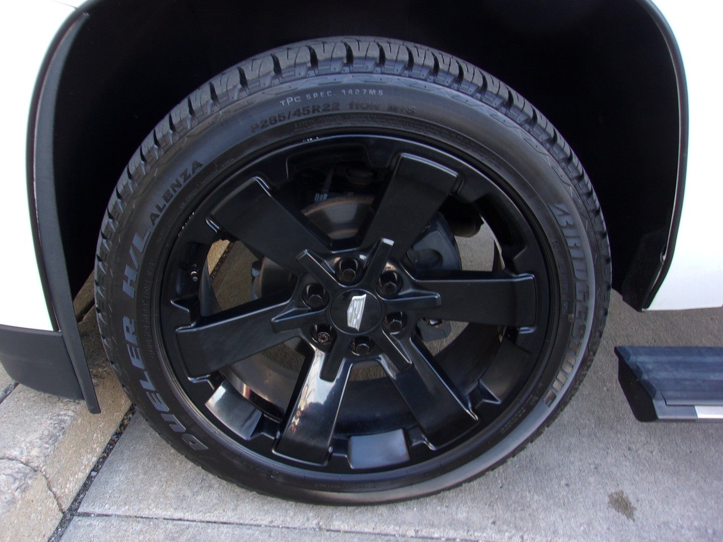 2019 Cadillac Escalade Platinum