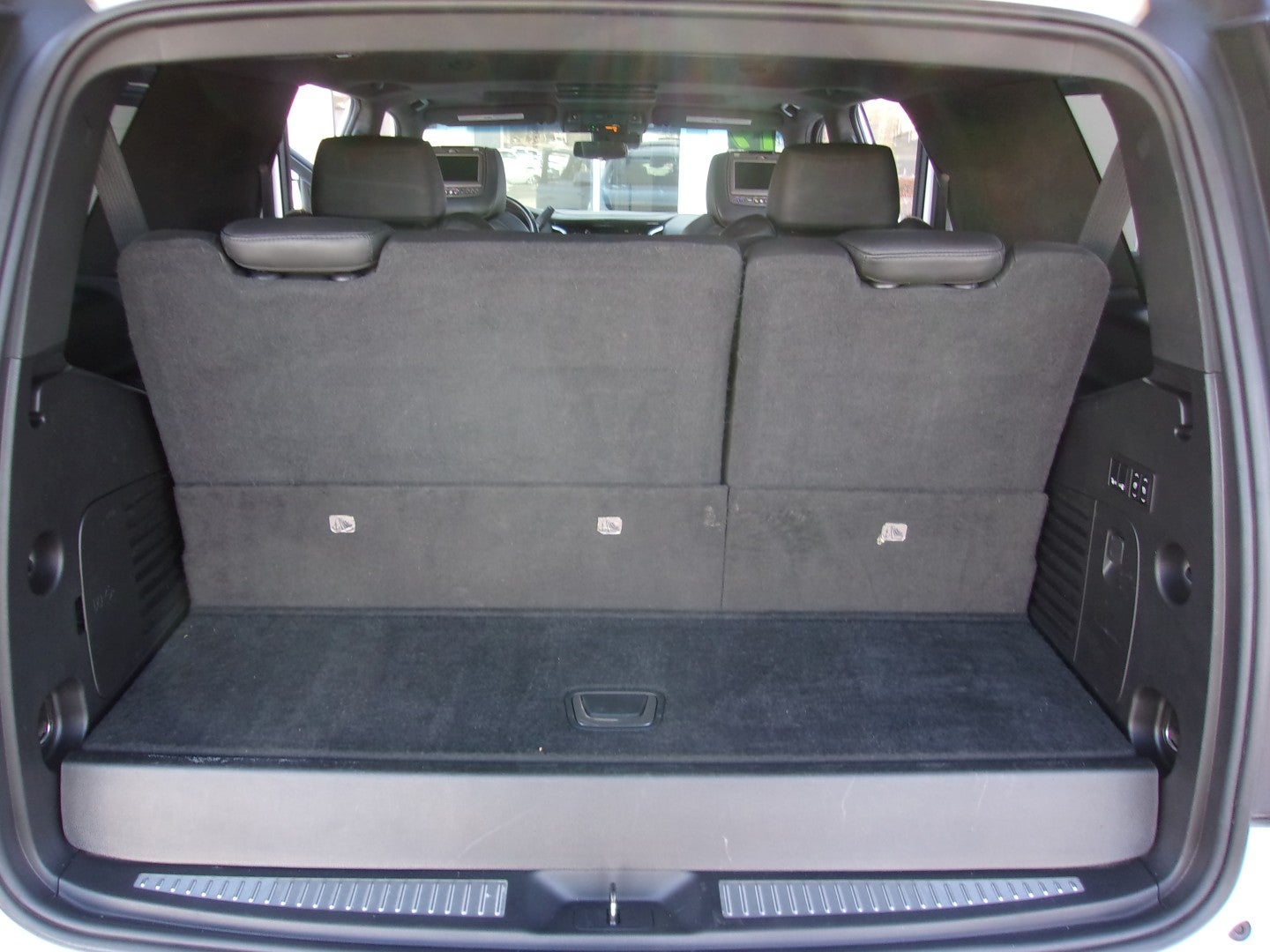 2019 Cadillac Escalade Platinum