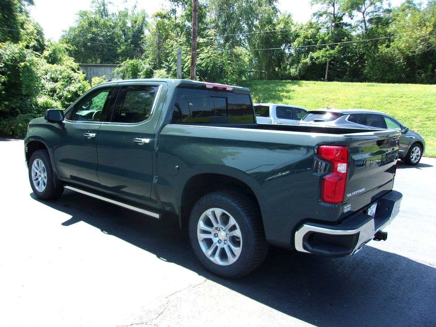 2025 Chevrolet Silverado 1500 LTZ