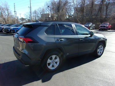 2021 Toyota RAV4 Hybrid XLE