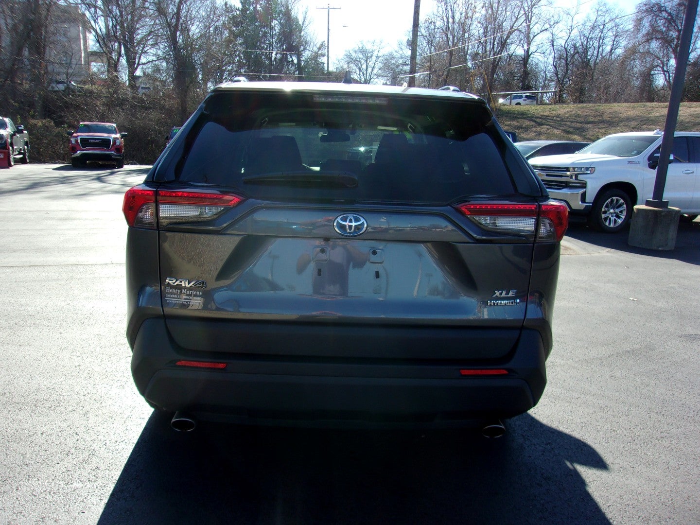 2021 Toyota RAV4 Hybrid XLE