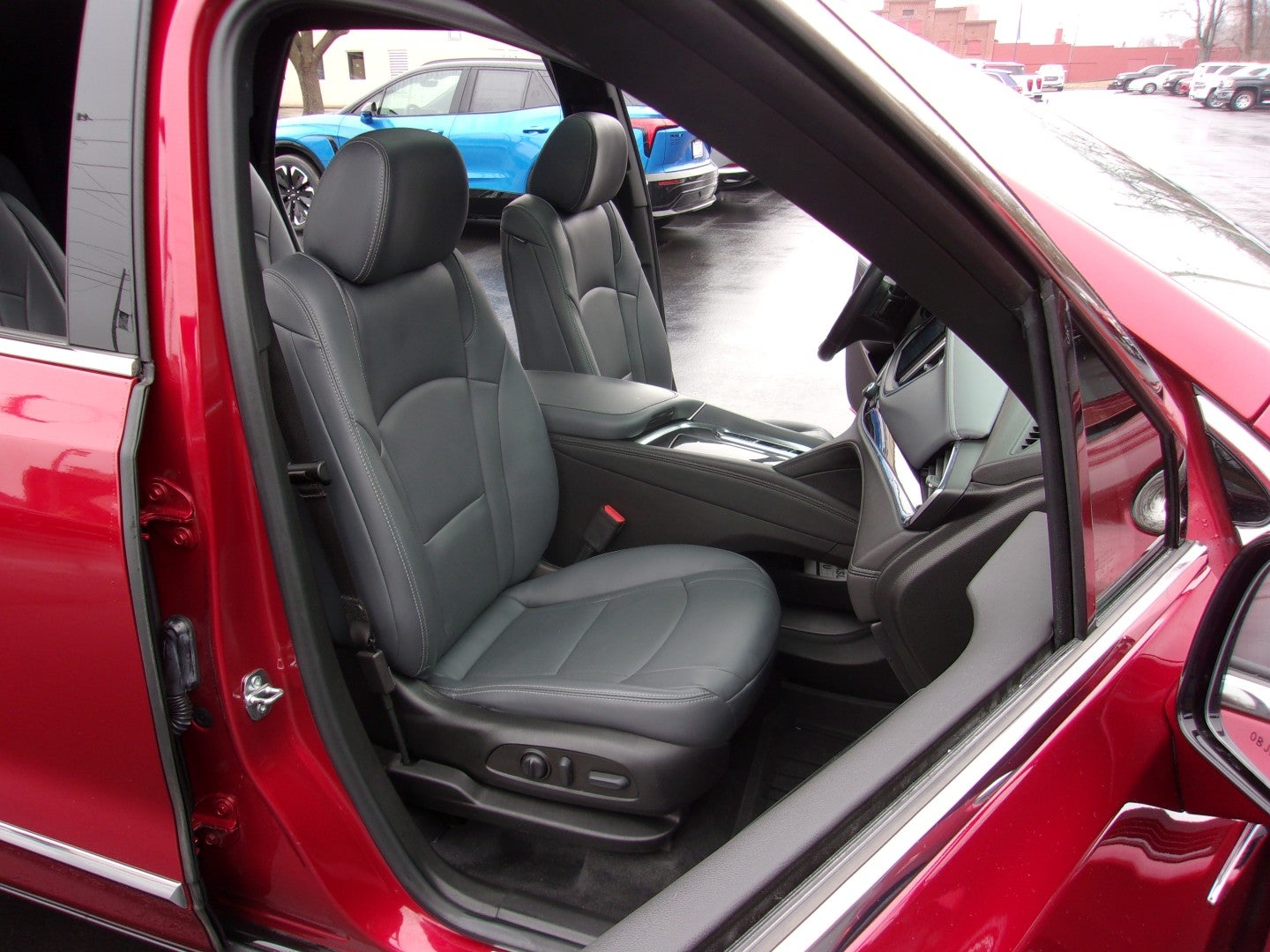 2023 Buick Enclave Essence