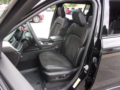 2024 Jeep Grand Cherokee L Altitude X 4x4