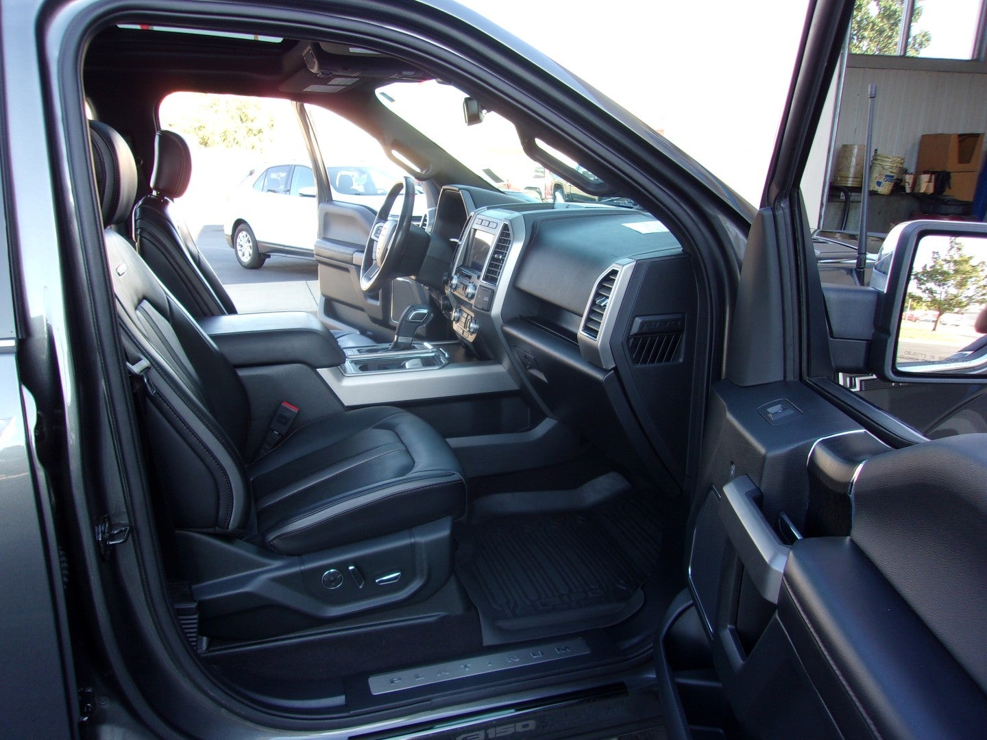 2020 Ford F-150 Platinum