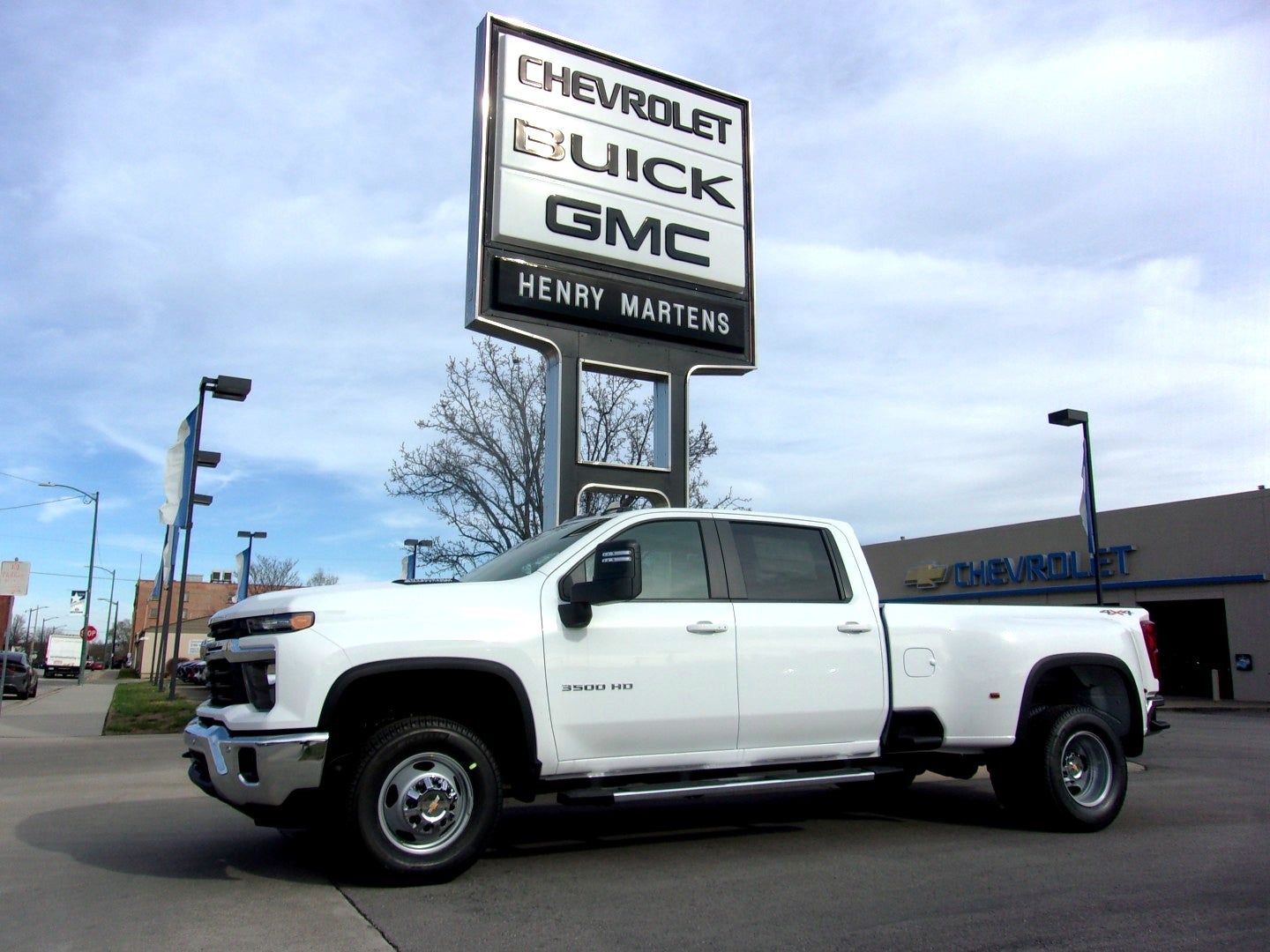 2026 Chevrolet Silverado 3500 HD LT DRW