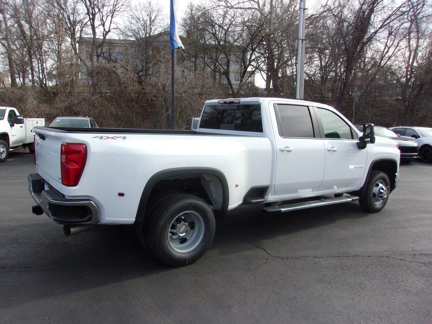 2026 Chevrolet Silverado 3500 HD LT DRW