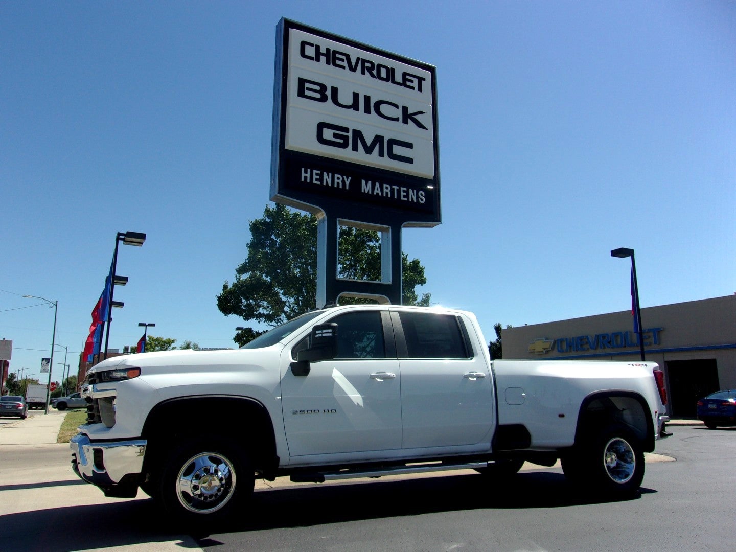 2026 Chevrolet Silverado 3500 HD LT DRW