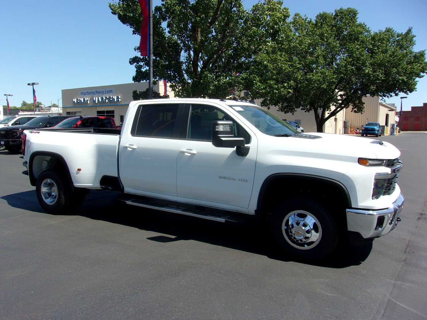 2026 Chevrolet Silverado 3500 HD LT DRW