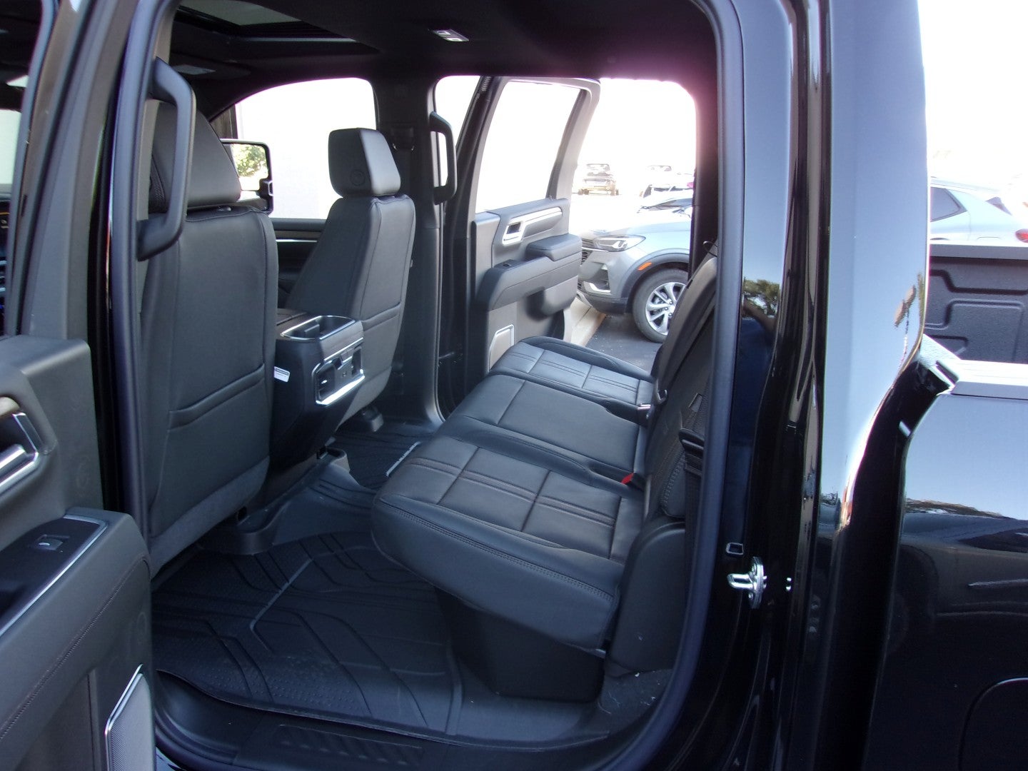 2026 Chevrolet Silverado 3500 HD High Country DRW