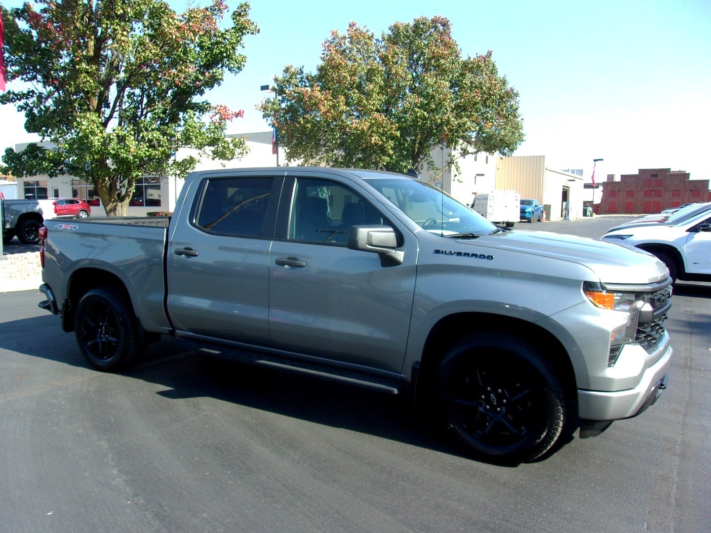 2024 Chevrolet Silverado 1500 Custom