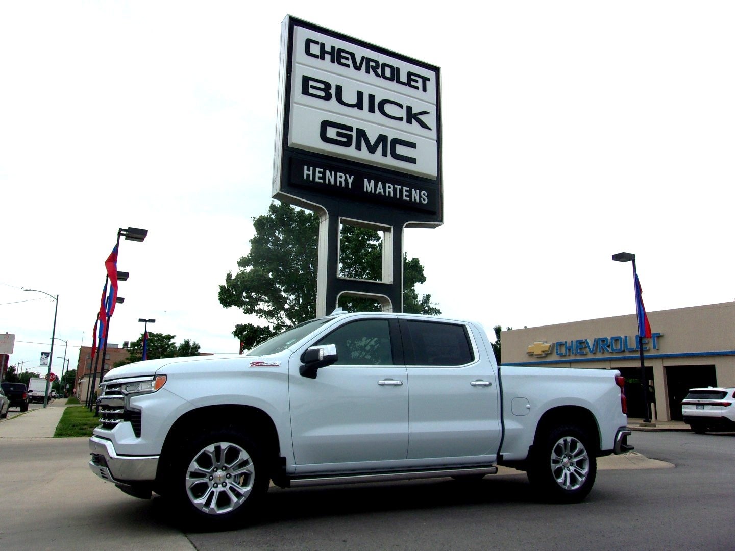 2026 Chevrolet Silverado 1500 LTZ