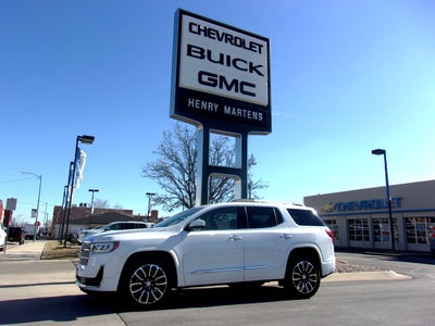 2020 GMC Acadia Denali