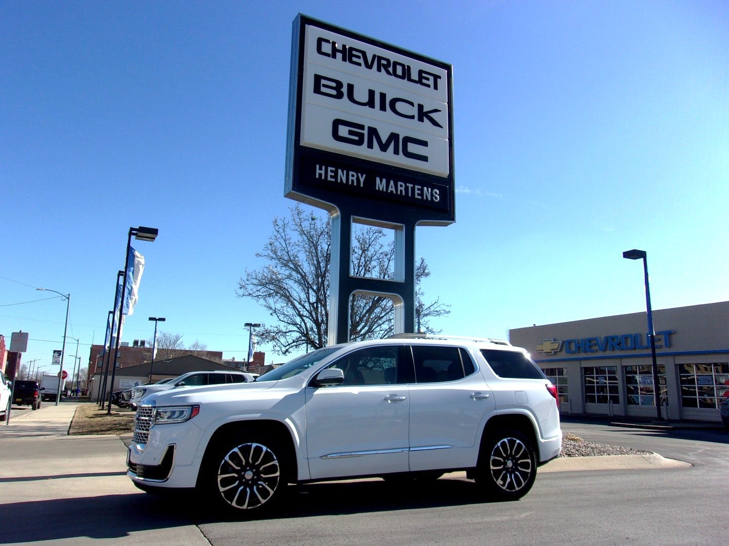 2020 GMC Acadia Denali
