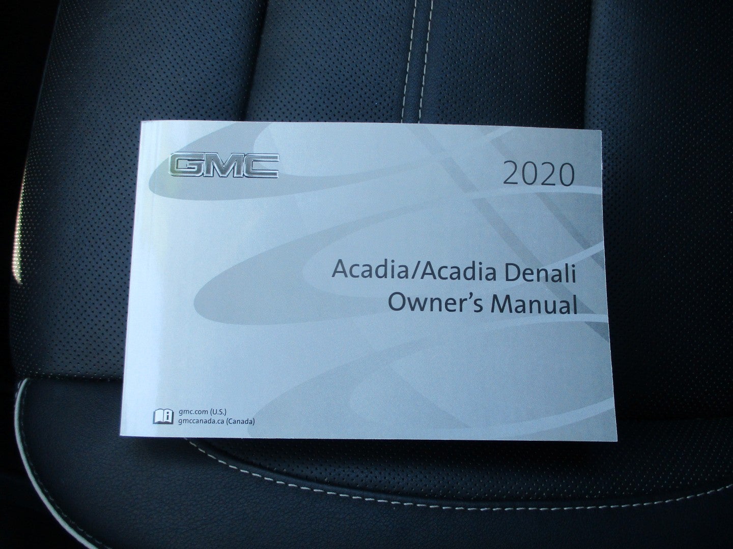 2020 GMC Acadia Denali