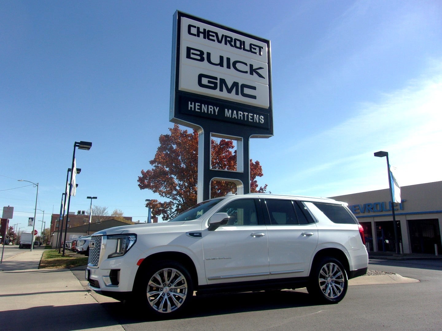 2023 GMC Yukon Denali