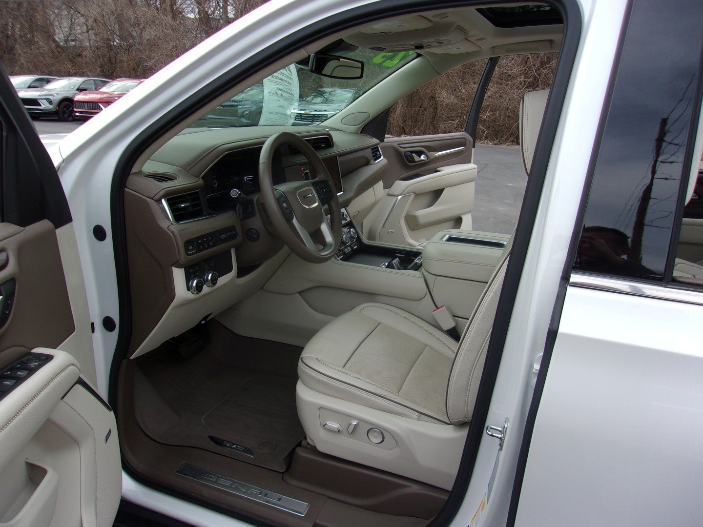 2023 GMC Yukon Denali