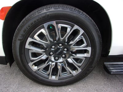 2023 GMC Yukon Denali Ultimate