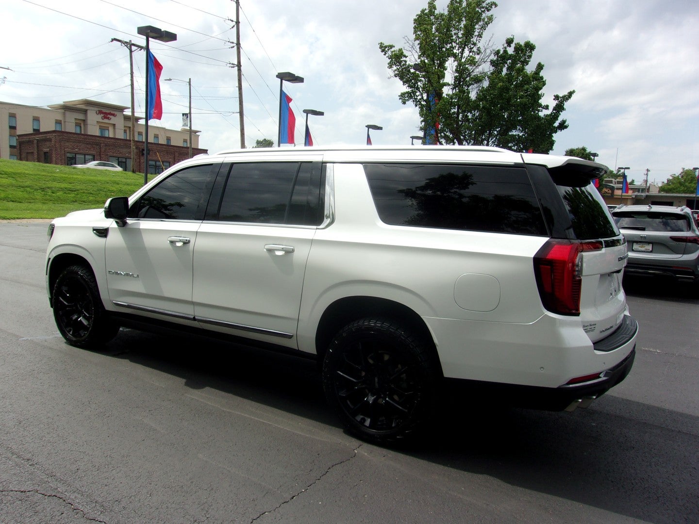 2025 GMC Yukon XL Denali Ultimate