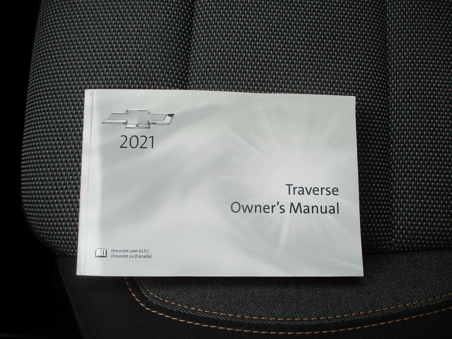 2021 Chevrolet Traverse LT Cloth