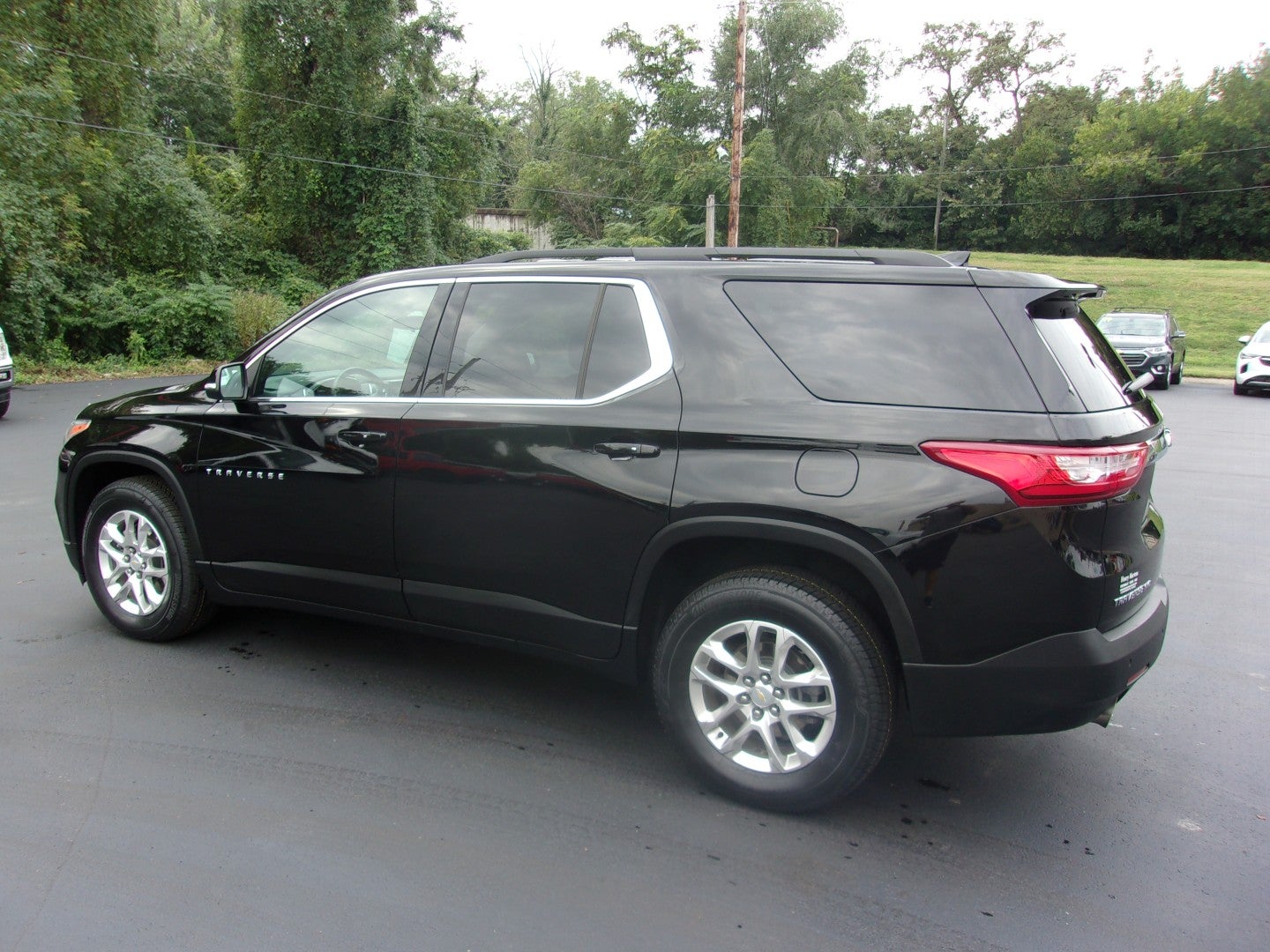2021 Chevrolet Traverse LT Cloth