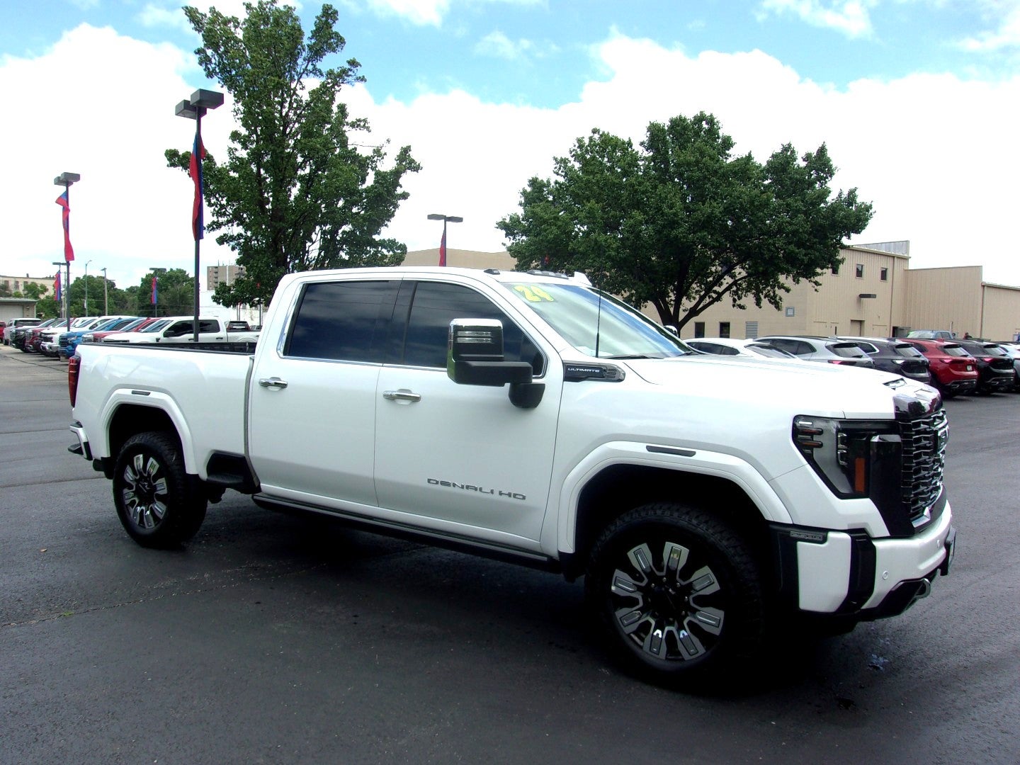 Used 2024 GMC Sierra 2500HD Denali Ultimate with VIN 1GT49XEY4RF466703 for sale in Kansas City