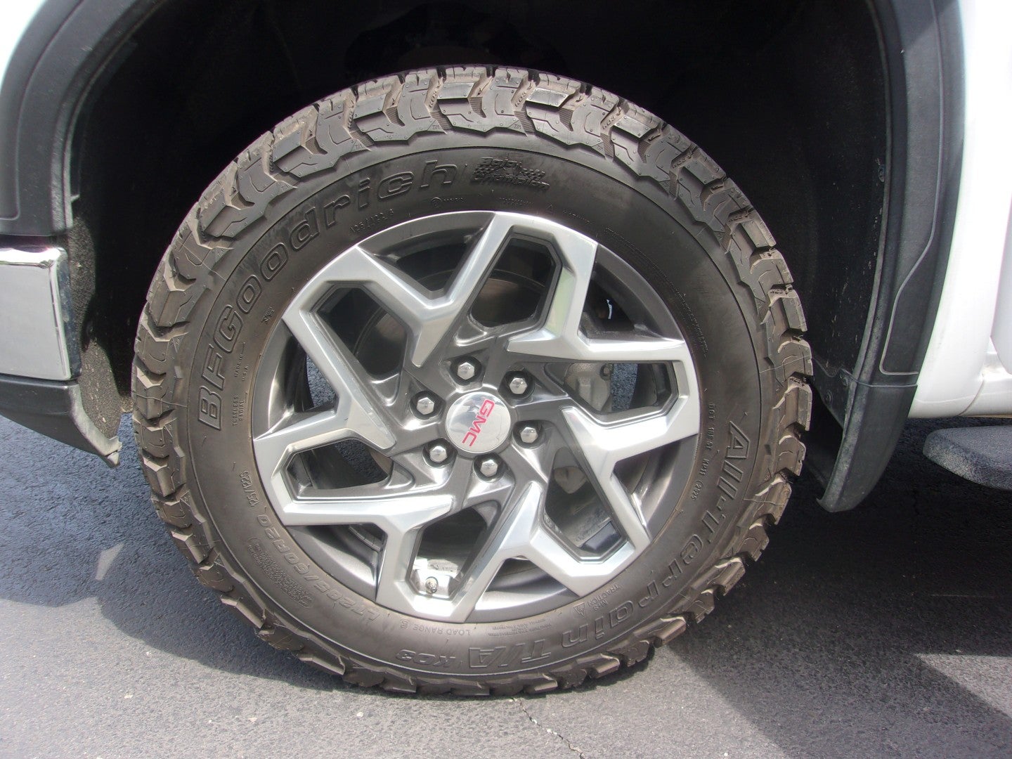 2022 GMC Sierra 1500 SLT