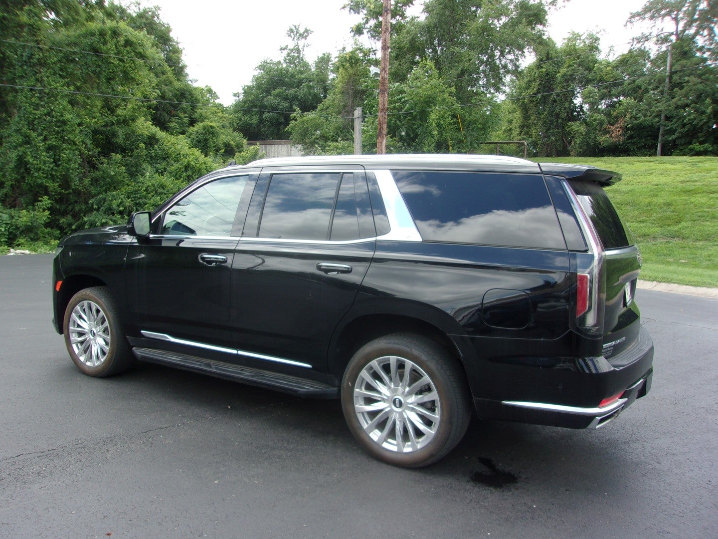 2023 Cadillac Escalade Premium Luxury
