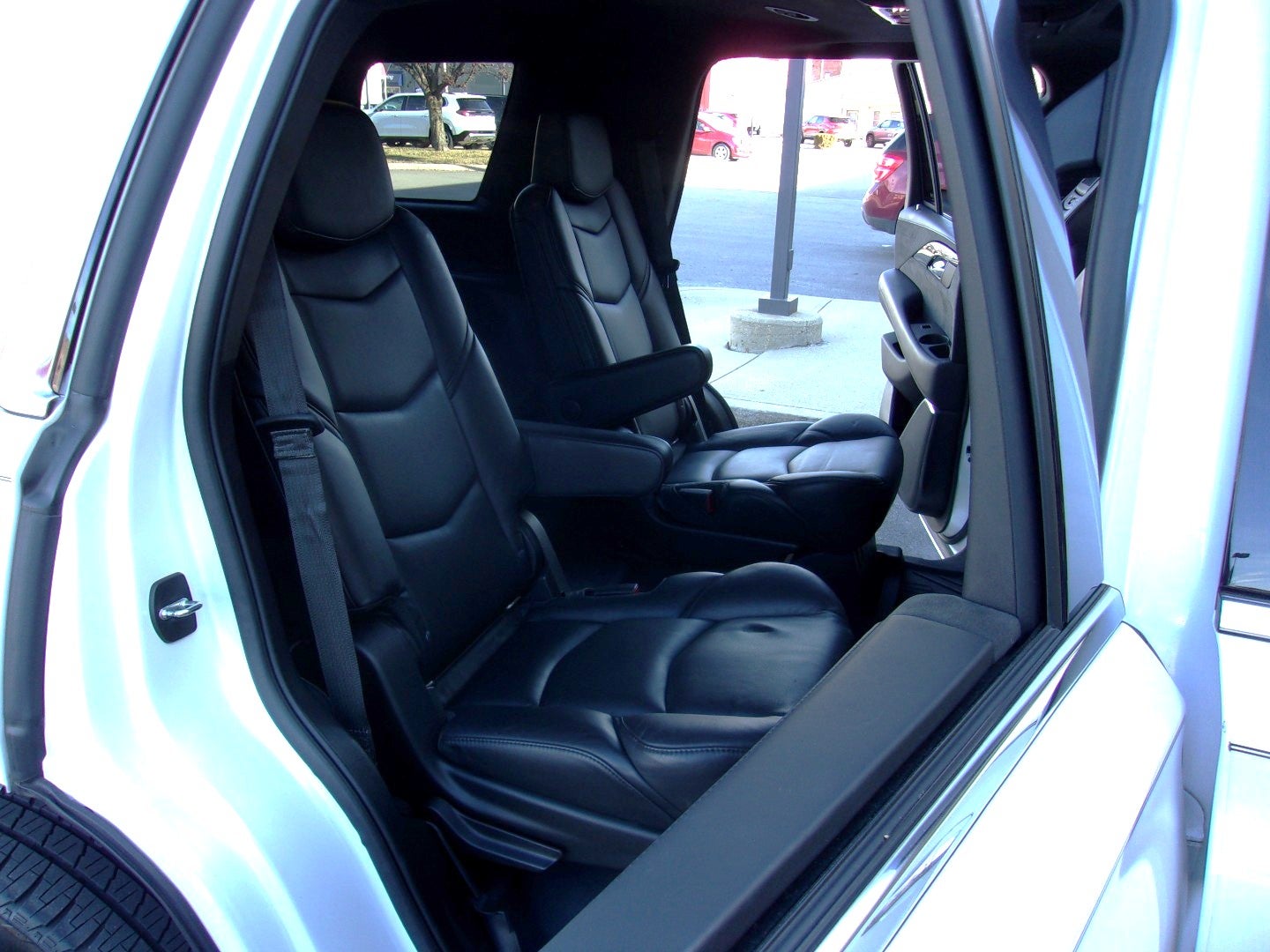 2019 Cadillac Escalade Platinum