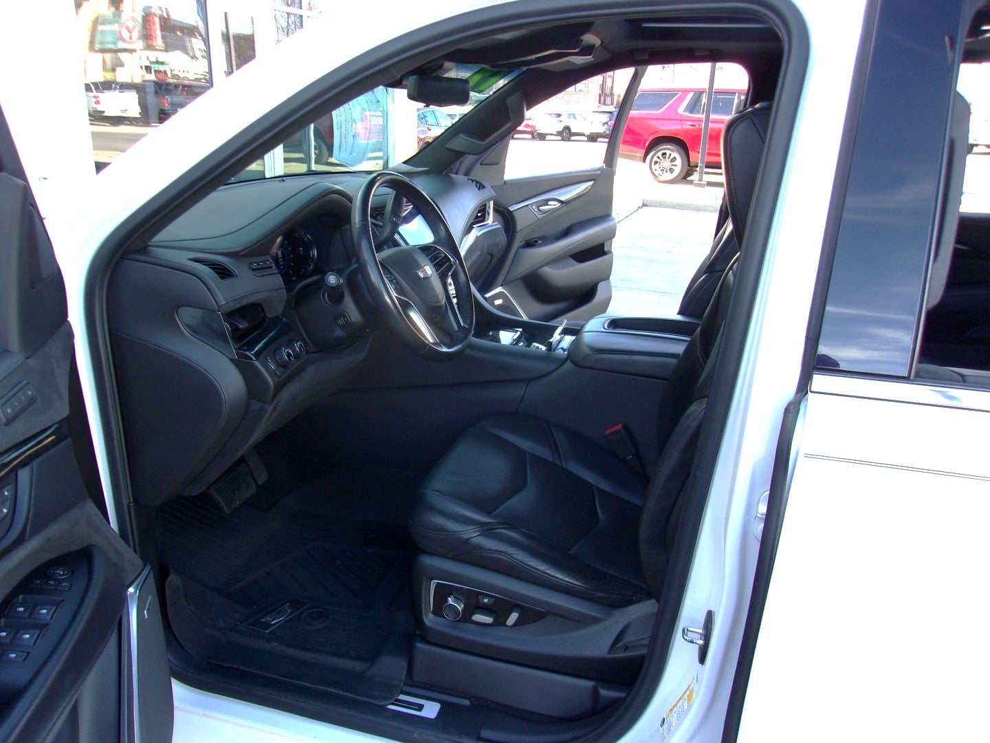 2019 Cadillac Escalade Platinum