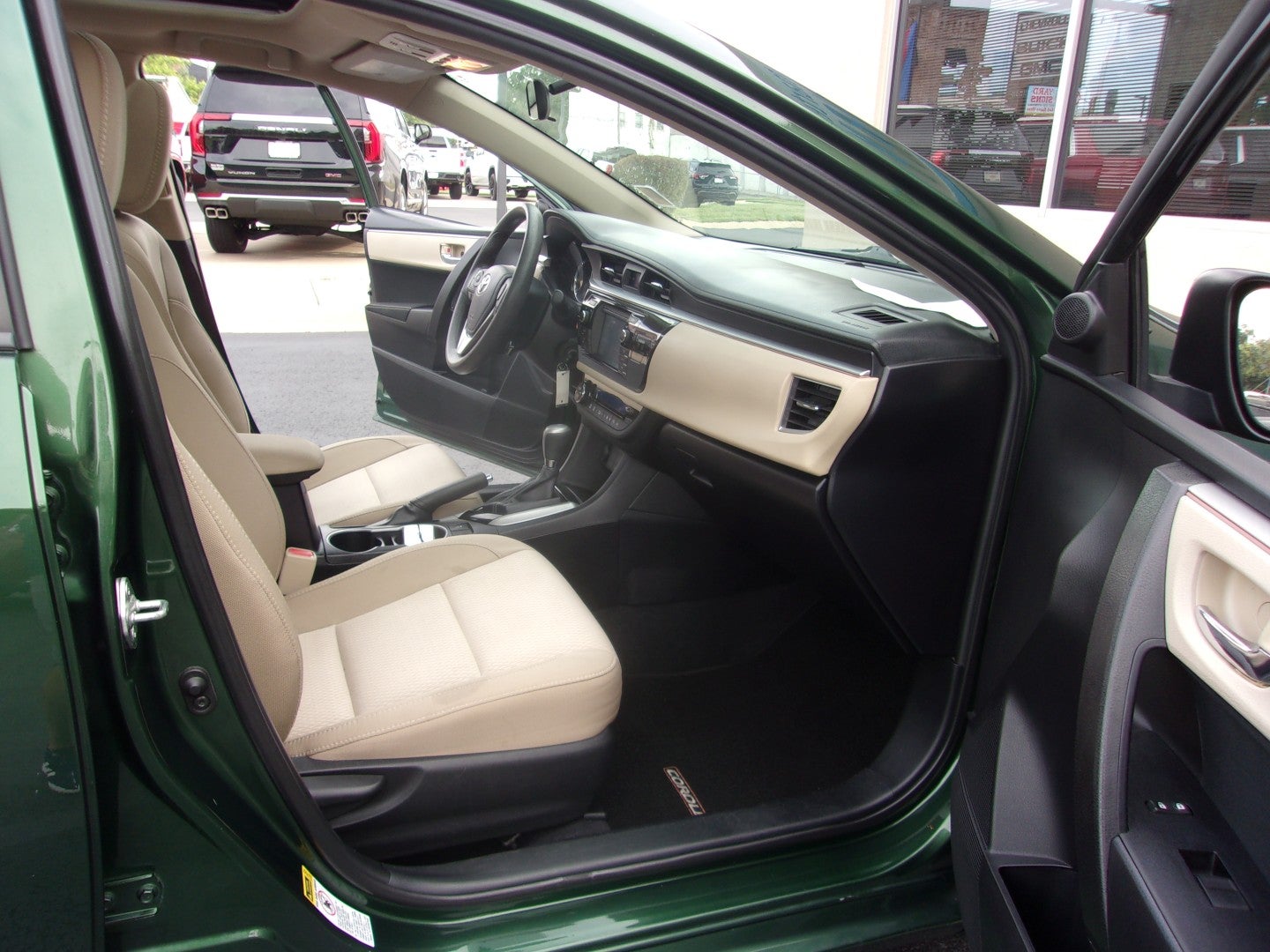 2015 Toyota Corolla LE Plus