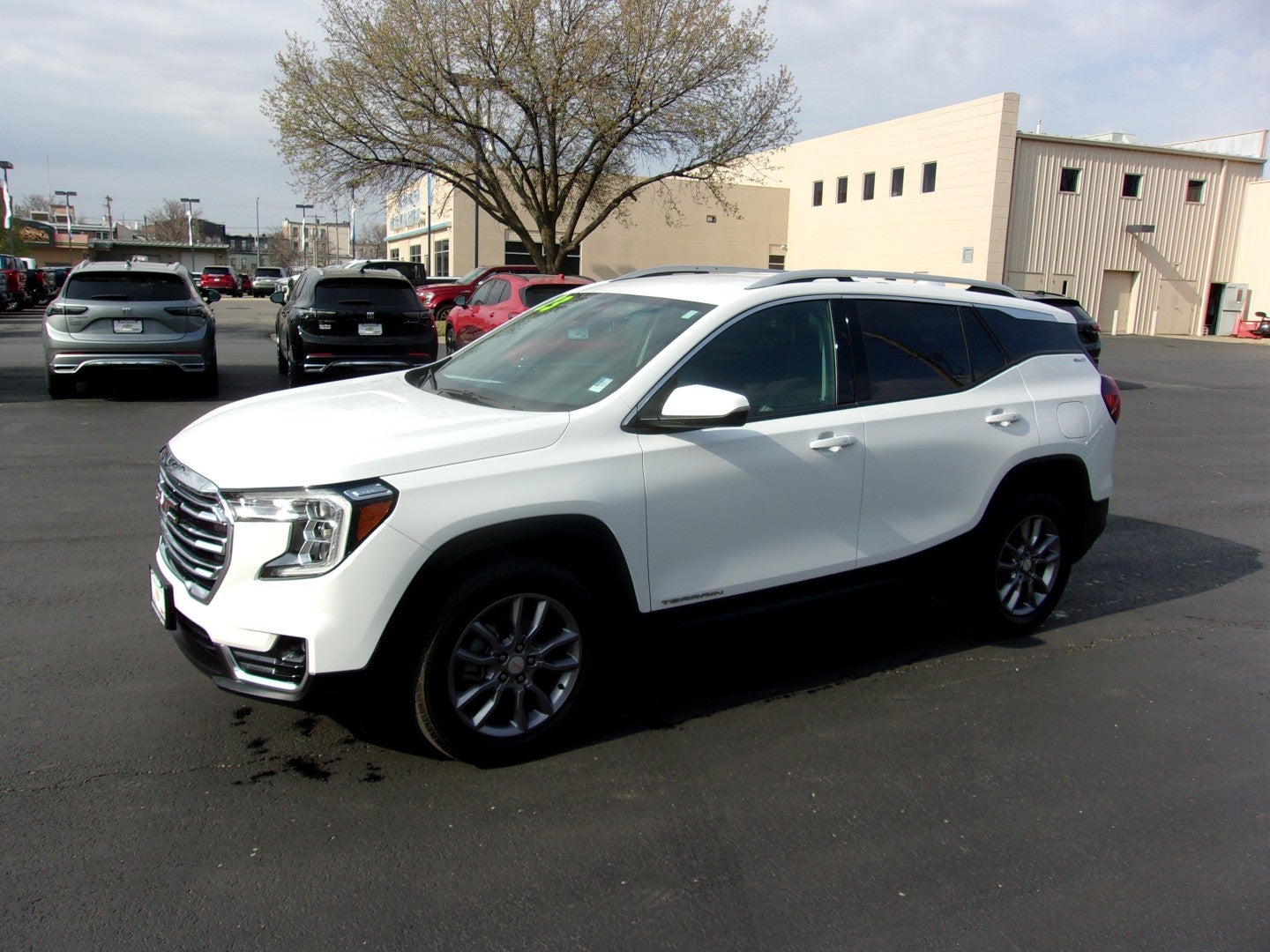 2023 GMC Terrain SLT