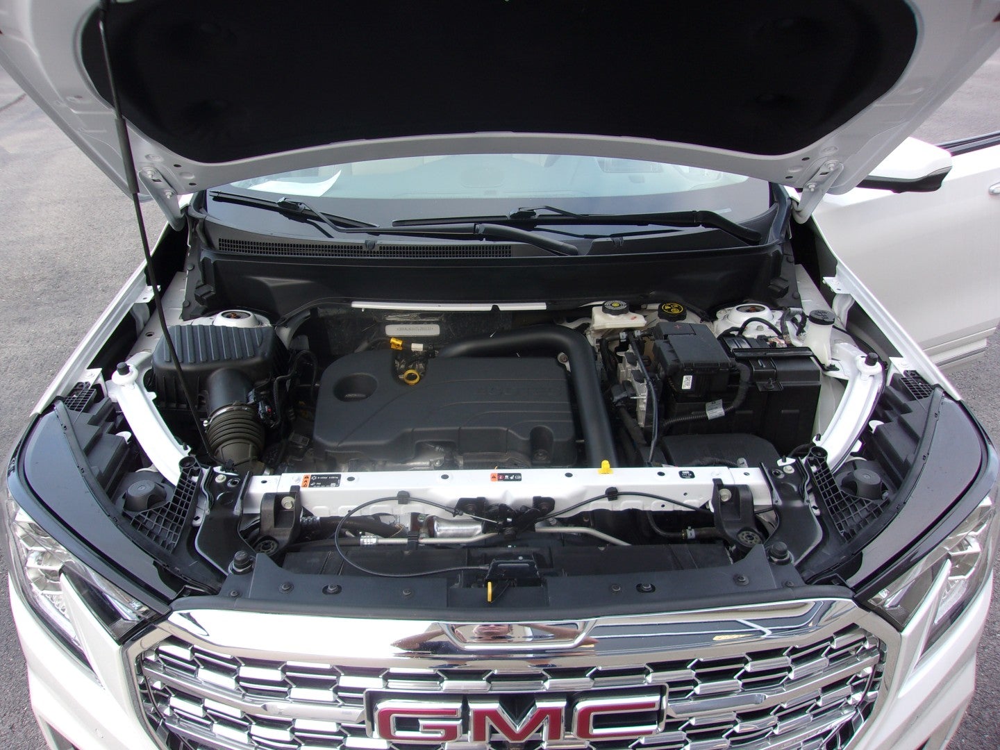 2023 GMC Terrain Denali