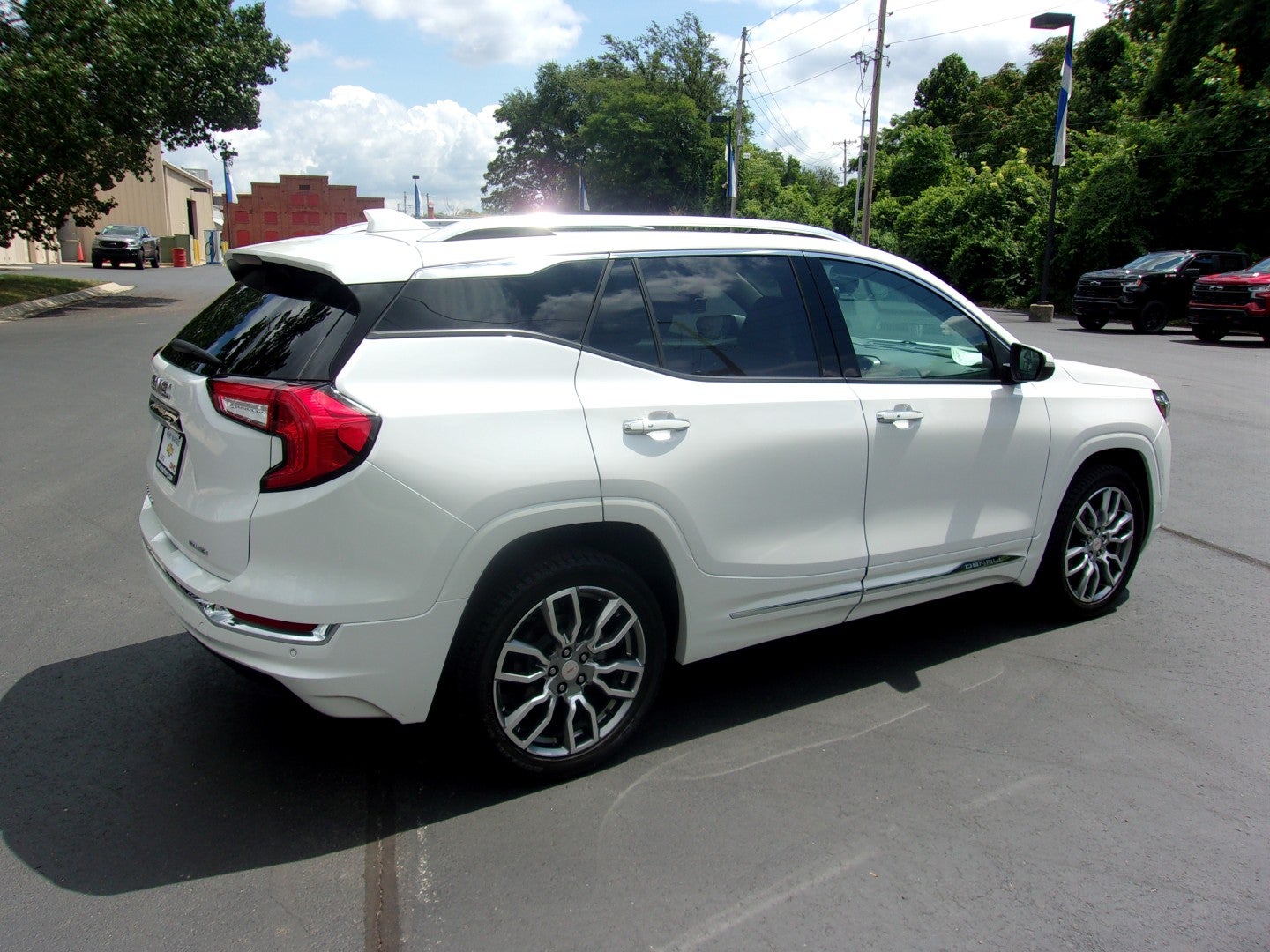 2023 GMC Terrain Denali