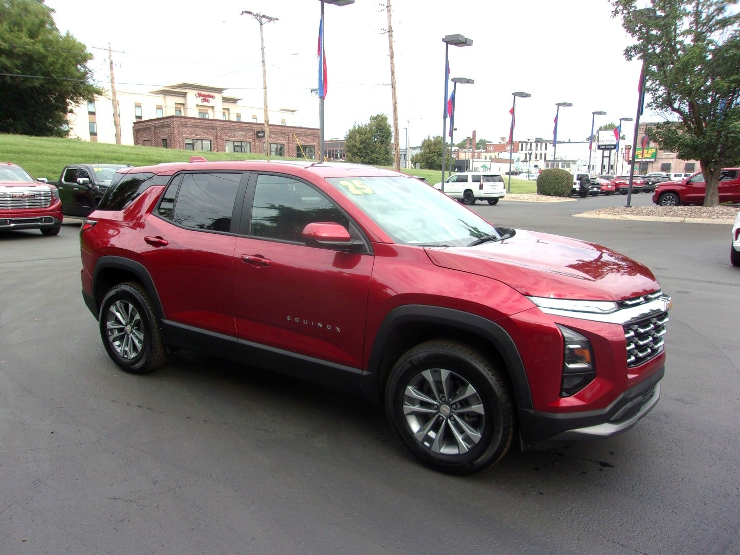 Used 2025 Chevrolet Equinox LT with VIN 3GNAXPEG7SL216973 for sale in Kansas City