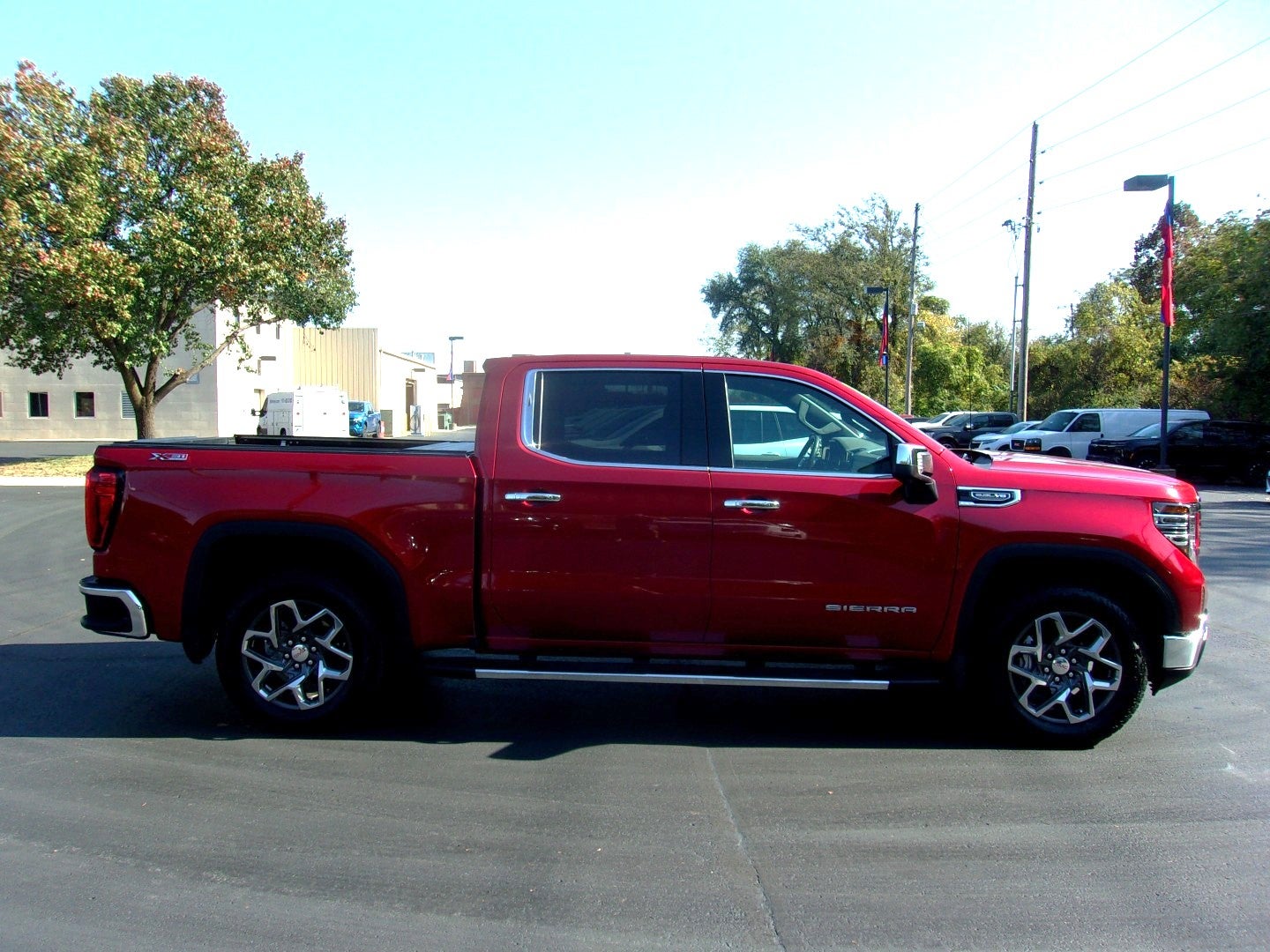 2025 GMC Sierra 1500 SLT