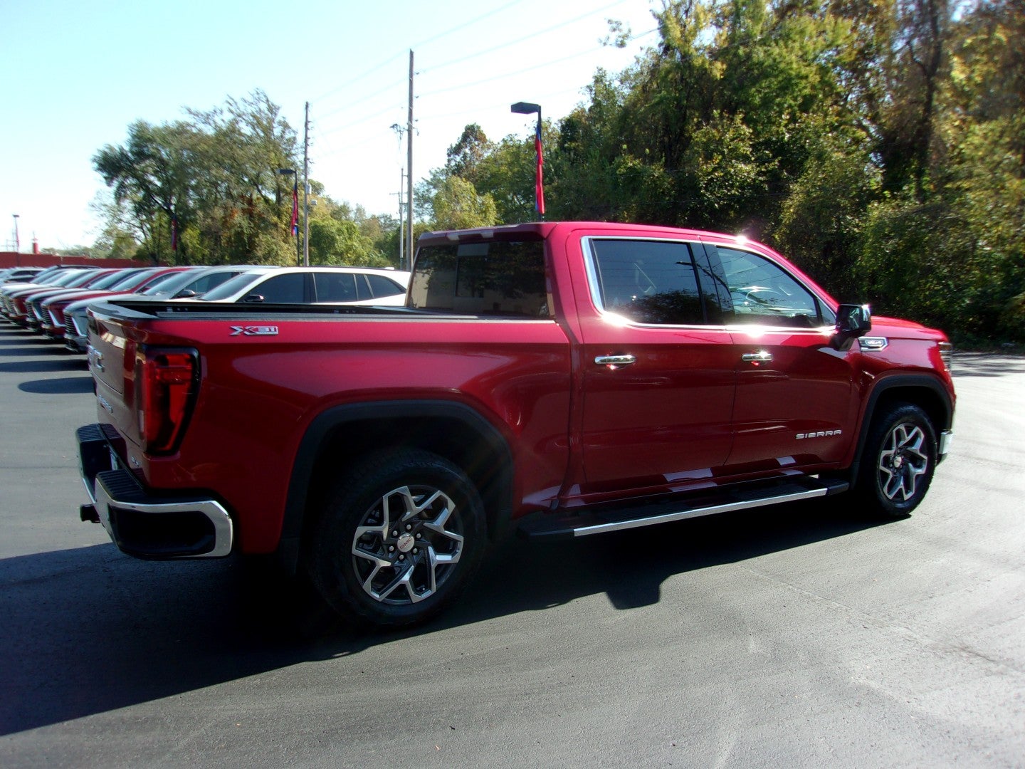 2025 GMC Sierra 1500 SLT