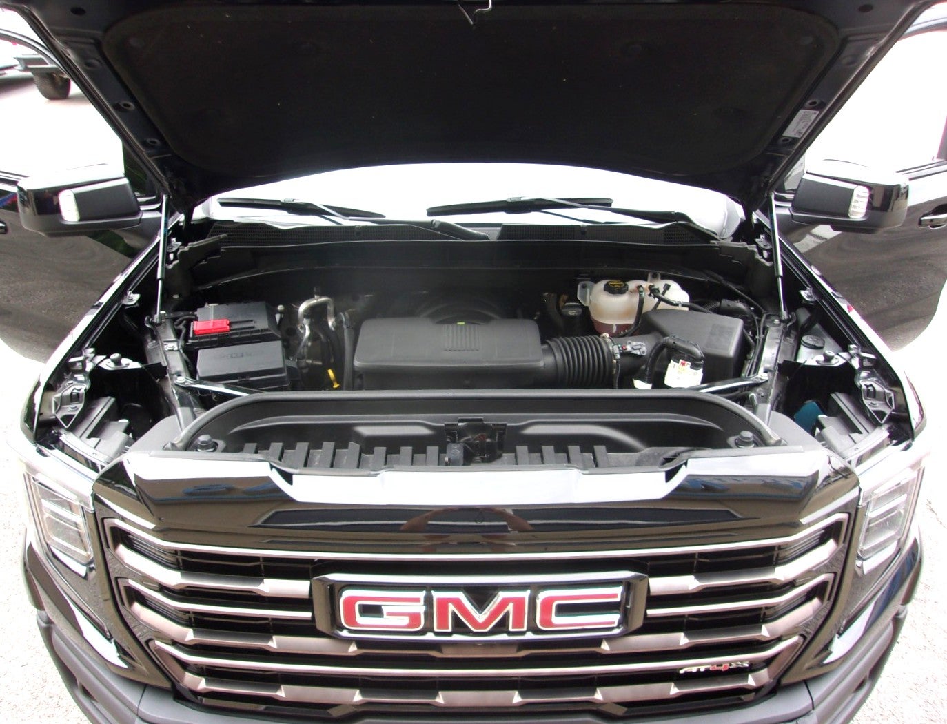 2025 GMC Sierra 1500 AT4X