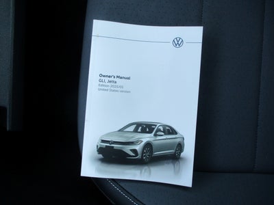 2025 Volkswagen Jetta 1.5T SE