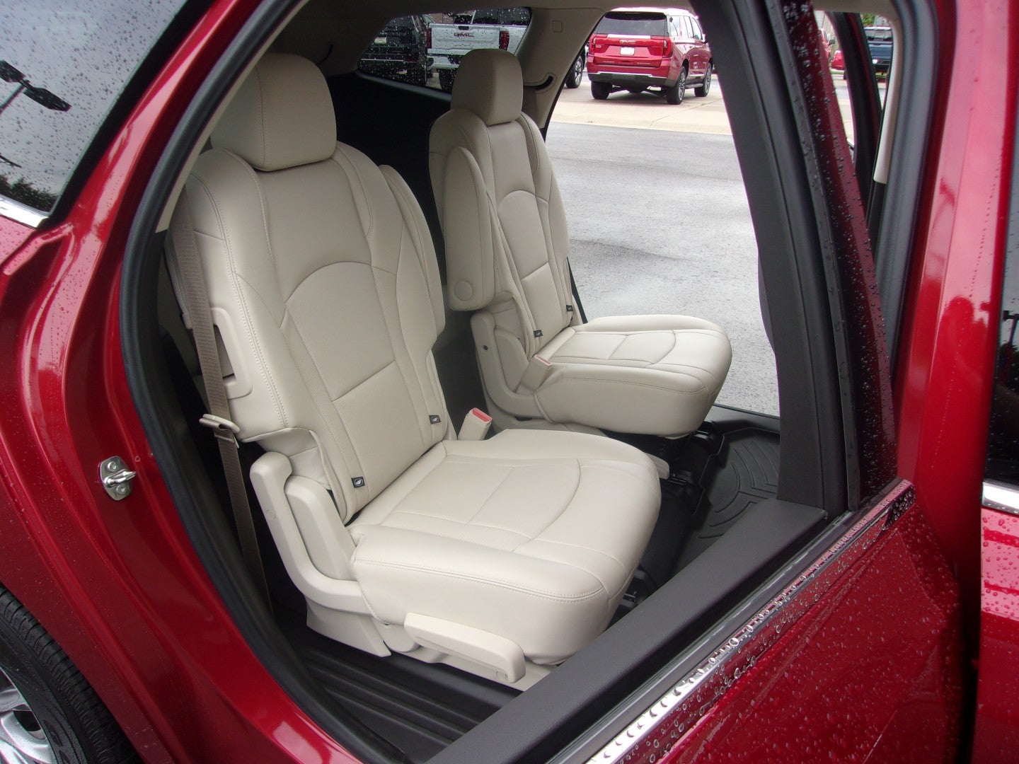 2022 Buick Enclave Essence