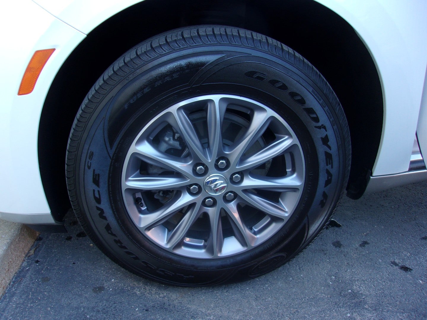 2024 Buick Enclave Premium