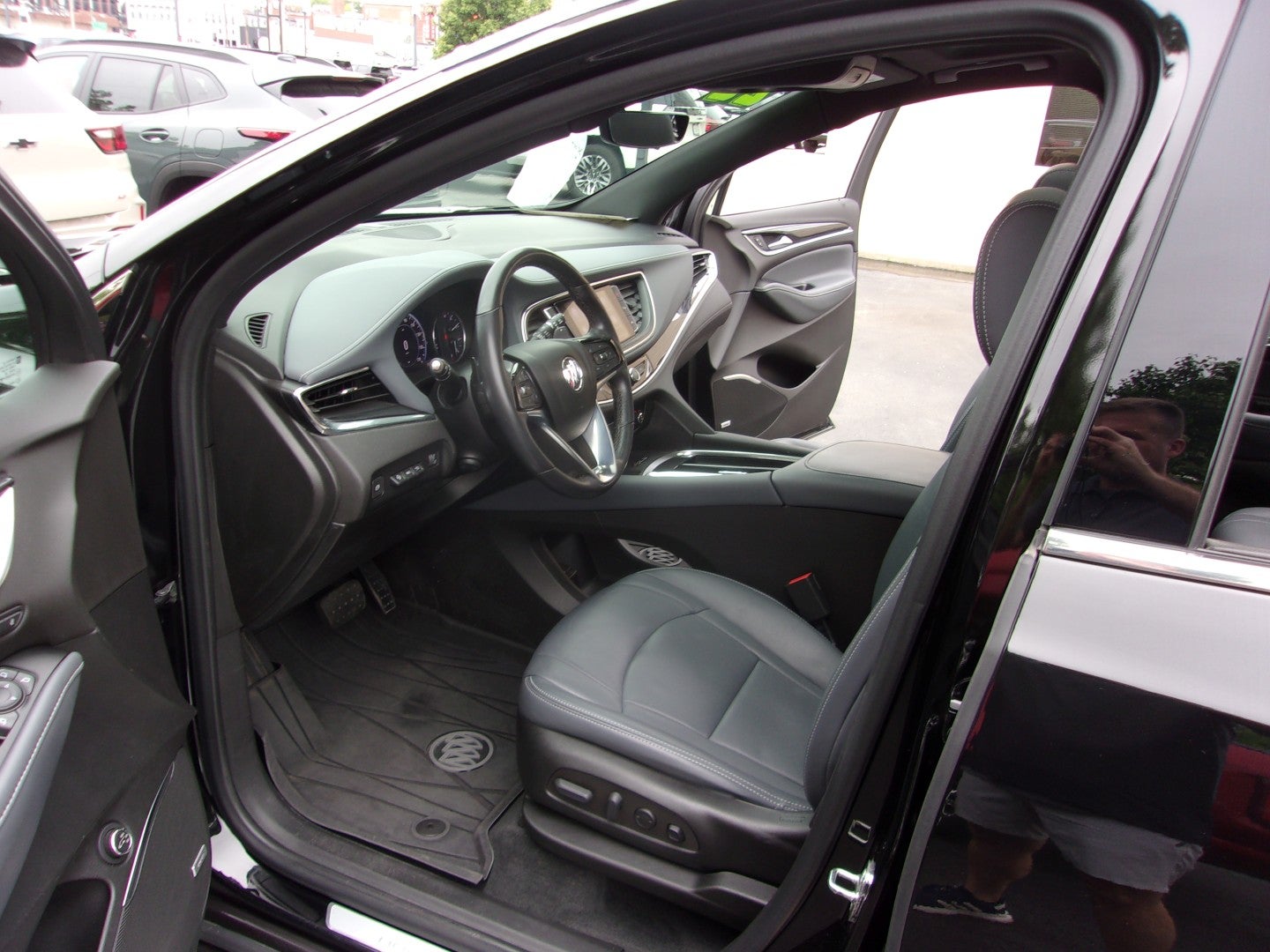 2022 Buick Enclave Premium